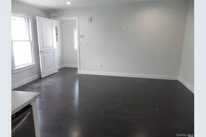 3 Bryant Avenue #C, Roslyn, NY 11576 - Photo 7