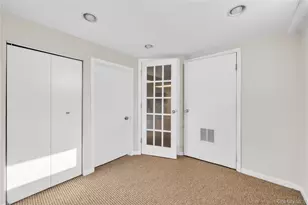 1408 St Louis Ave, Bay Shore, NY 11706 - Photo 21