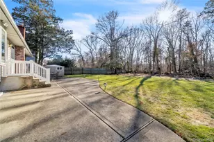 1408 St Louis Ave, Bay Shore, NY 11706 - Photo 29