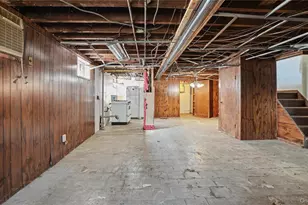 53-53 61st St, Maspeth, NY 11378 - Photo 13