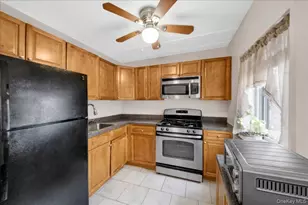 2035 Central Park, Yonkers, NY 10710 - Photo 5