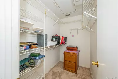 326 Erin Lane, East Setauket, NY 11733 - Photo 21