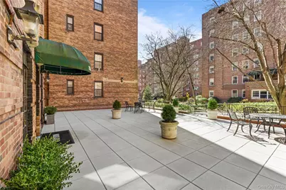 35 Parkview Avenue #1D, Bronxville, NY 10708 - Photo 23