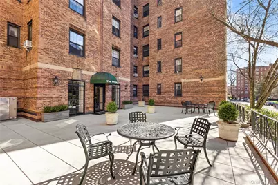 35 Parkview Avenue #1D, Bronxville, NY 10708 - Photo 21