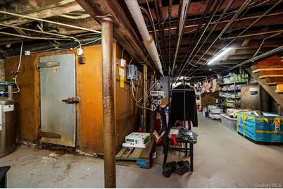 2918 Bruckner Boulevard, Bronx, NY 10465 - Photo 15