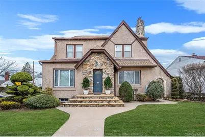 175 Rockaway Parkway, Valley Stream, NY 11580 - Photo 1