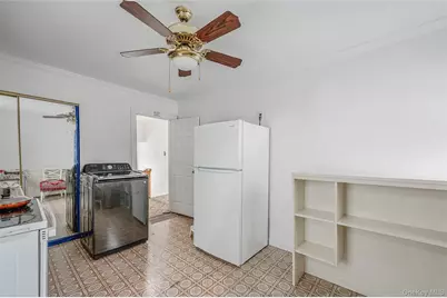 175 Rockaway Parkway, Valley Stream, NY 11580 - Photo 7