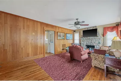 175 Rockaway Parkway, Valley Stream, NY 11580 - Photo 19