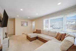 74 Argyle Dr, Shirley, NY 11967 - Photo 7