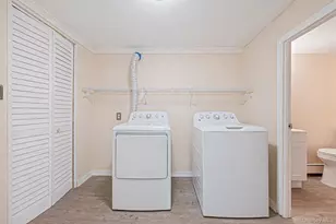 365 Clay Pitts Rd, East Northport, NY 11731 - Photo 23