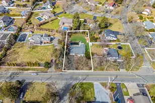 365 Clay Pitts Rd, East Northport, NY 11731 - Photo 45