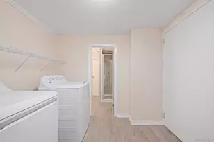 365 Clay Pitts Rd, East Northport, NY 11731 - Photo 25