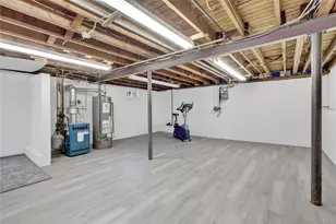 19 Gardenia Dr, Commack, NY 11725 - Photo 15