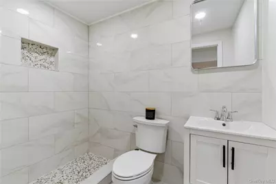 18 Maple Place, Huntington, NY 11743 - Photo 21