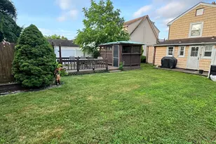 318 Felter Ave, Hewlett, NY 11557 - Photo 3