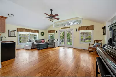 102 Warren Street, Somers, NY 10589 - Photo 7