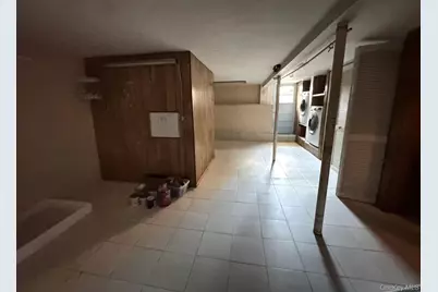 52-16 69th Place, Maspeth, NY 11378 - Photo 13