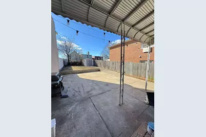 52-16 69th Place, Maspeth, NY 11378 - Photo 15