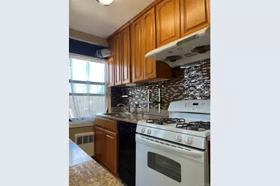 1 Maple Drive #3H, Great Neck, NY 11021 - Photo 5