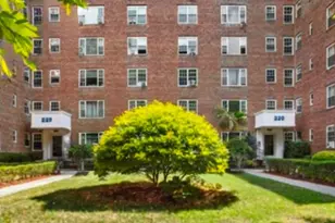 230 Pelham Rd, New Rochelle, NY 10805 - Photo 25