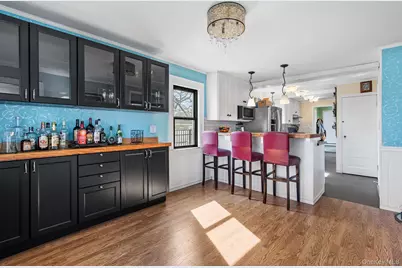 42 Robertson Road, Lynbrook, NY 11563 - Photo 11