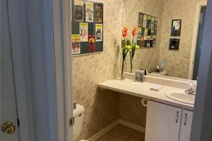 17 Tall Tree Ln, Poughkeepsie, NY 12601 - Photo 13