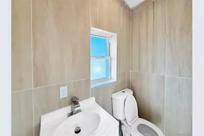 37 Lancaster Place, Hempstead, NY 11550 - Photo 33