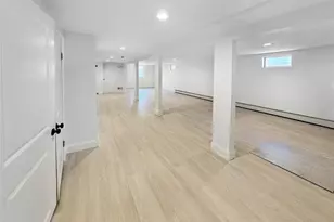 37 Lancaster Pl, Hempstead, NY 11550 - Photo 43