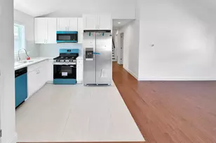 37 Lancaster Pl, Hempstead, NY 11550 - Photo 17