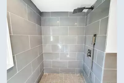 37 Lancaster Place, Hempstead, NY 11550 - Photo 27