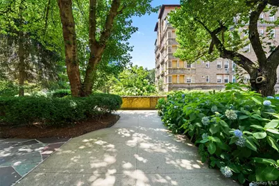 14 N Chatsworth Avenue #4M, Larchmont, NY 10538 - Photo 13