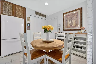 285 Carriage House Drive, Jericho, NY 11753 - Photo 19