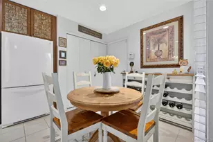 285 Carriage House Dr, Jericho, NY 11753 - Photo 19