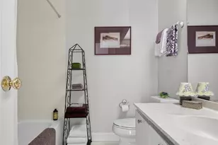 285 Carriage House Dr, Jericho, NY 11753 - Photo 31