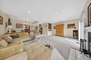 285 Carriage House Dr, Jericho, NY 11753 - Photo 9