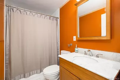 14 Van Wert Place, Hyde Park, NY 12538 - Photo 7