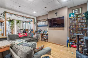 73-51 70th St, Glendale, NY 11385 - Photo 7