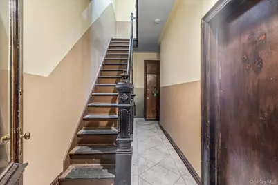 7351 70th Street, Glendale, NY 11385 - Photo 19