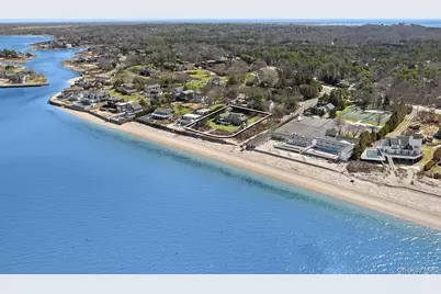 22 Peconic Crescent, Hampton Bays, NY 11946 - Photo 21