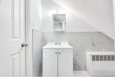 63 Blacksmith Road, Levittown, NY 11756 - Photo 21