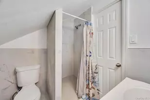 63 Blacksmith Rd, Levittown, NY 11756 - Photo 19