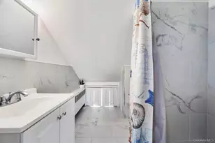 63 Blacksmith Rd, Levittown, NY 11756 - Photo 17