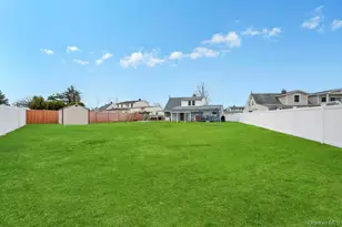 63 Blacksmith Rd, Levittown, NY 11756 - Photo 25