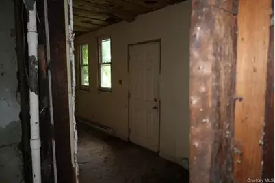 302 Tower Avenue, Maybrook, NY 12543 - Photo 7