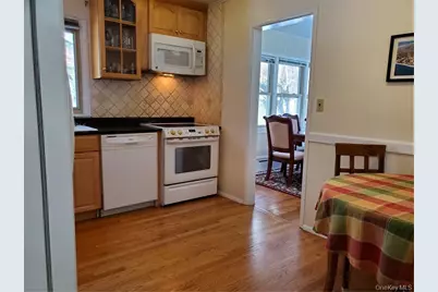 215 Harriman Road, Irvington, NY 10533 - Photo 7