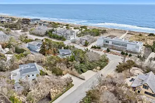 8 Ocean Ln, Amagansett, NY 11930 - Photo 41