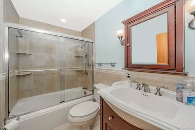 2420 Willow Street, Wantagh, NY 11793 - Photo 13