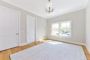 601 Grist Mill Cir, Roslyn, NY 11576 - Photo 13