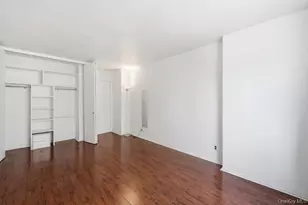 52-40 39th Dr, Woodside, NY 11377 - Photo 9