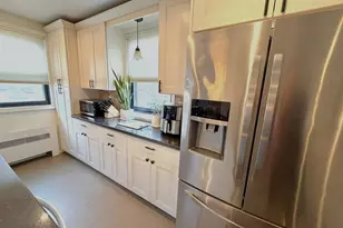 245-17 62nd Ave, Douglaston, NY 11362 - Photo 9